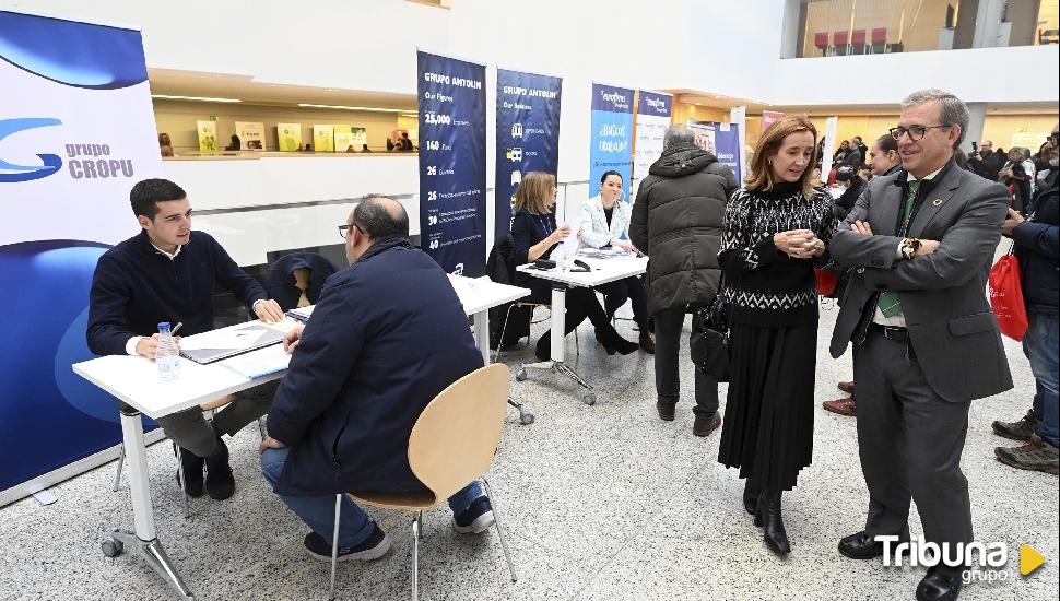 Veganzones acusa al Gobierno de importarle más los "independentistas y proetarras" que la creación de empleo