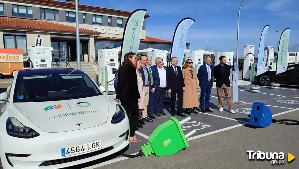 Inaugurada la primera gran estación de recarga ultrarrápida vehículos eléctricos de Burgos