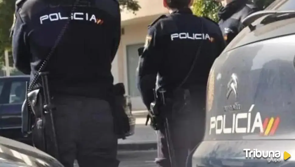 Dos detenidos por secuestrar a un joven durante cinco días en un piso de Burgos 